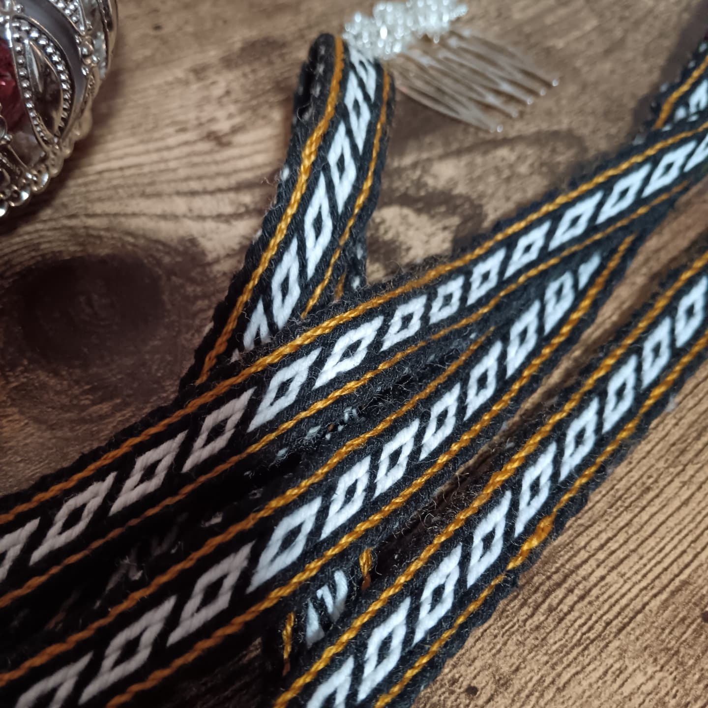 hand-woven long belt, black and white, Oseberg pattern, traditional weaving technique