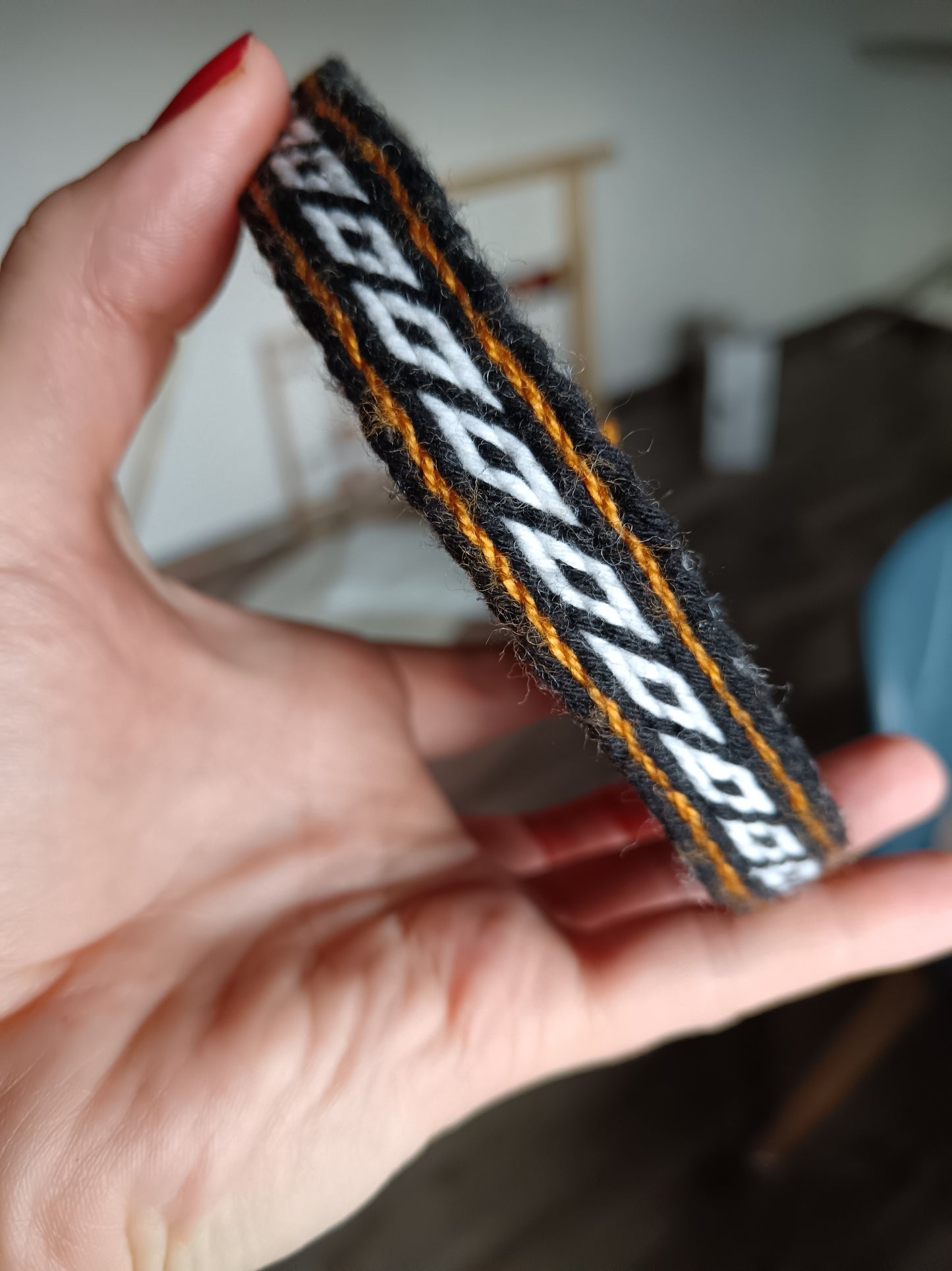 hand-woven long belt, black and white, Oseberg pattern, traditional weaving technique