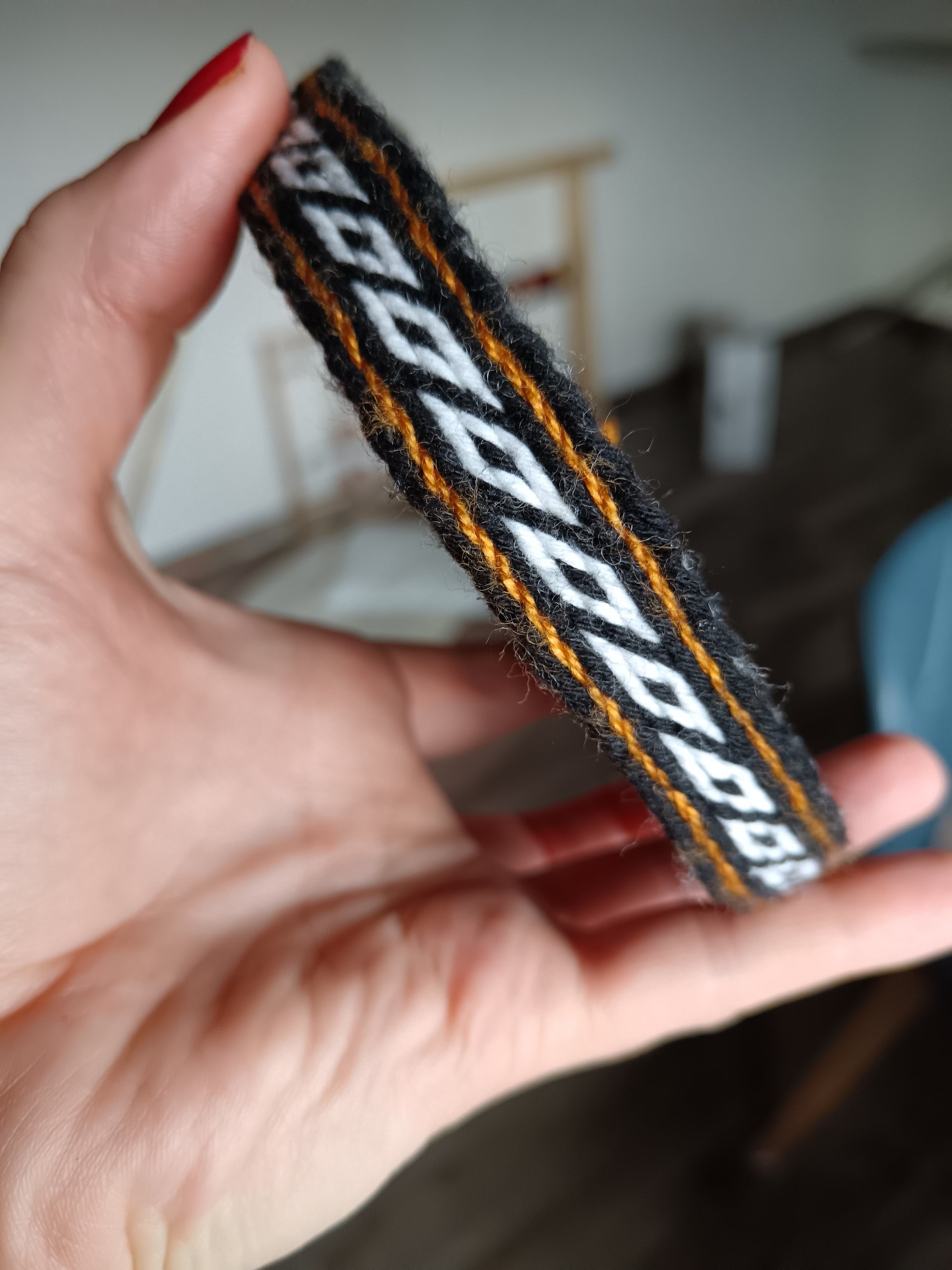 hand-woven long belt, black and white, Oseberg pattern, traditional weaving technique